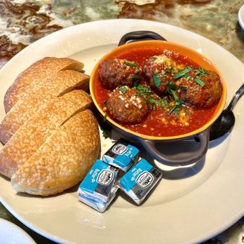 Tomatina - Mama's Meatballs (Made Daily) - Italian Near Me - Roseville, California