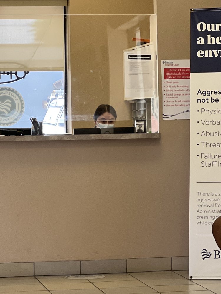 BANNER URGENT CARE 11 Photos & 81 Reviews 4232 West Bell Rd