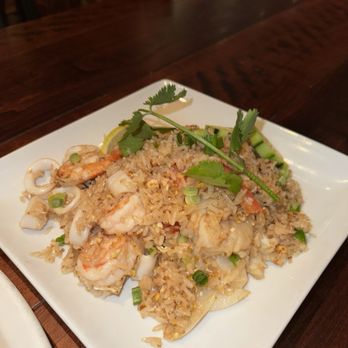Erawan Thai Cuisine - Thai Fried Rice - Thai Near Me - Flushing, New York