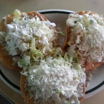 La Cabaña Express - Ricas tostadas de pata carne des, pollo, tinga muy rico - Mexican Near Me - Tijuana, BCN