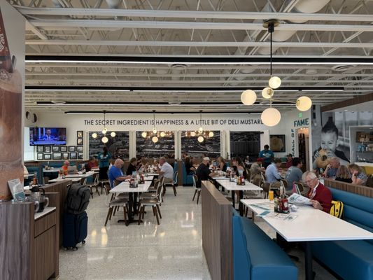 Siegel's Bagelmania at LAS by null