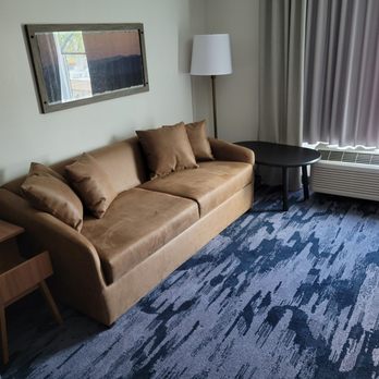 Fairfield by Marriott Inn & Suites Knoxville Clinton - Hotels Near Me - Clinton, Tennessee Fairfield by Marriott Inn & Suites Knoxville Clinton - Hotels Near Me - Clinton, Tennessee