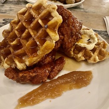 Union Straw - Fried Chicken & Waffles - New American Near Me - Foxborough, Massachusetts Union Straw - Fried Chicken & Waffles - New American Near Me - Foxborough, Massachusetts