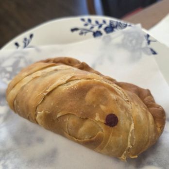 Sai’s Kitchen - Mushroom Curry Puff (1 piece) - Thai Near Me - Tacoma, Washington