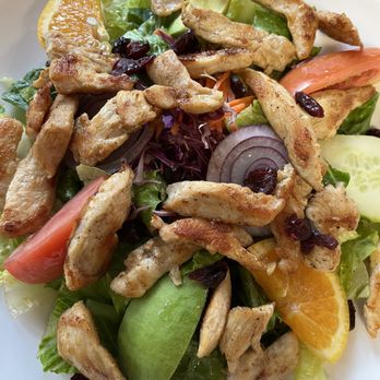 The Mexican Corner Restaurant - Grilled chicken salad - Mexican Near Me - New Rochelle, New York