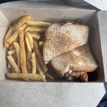 Captain Craig's Restaurant - Fish sandwich - Seafood Near Me - Tavernier, Florida Captain Craig's Restaurant - Fish sandwich - Seafood Near Me - Tavernier, Florida