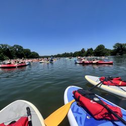 Zilker Park Boat Rentals