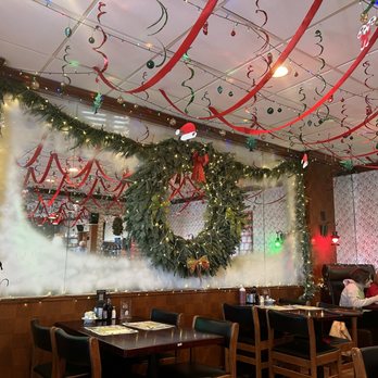Golden Star Diner - Festive Christmas decor. - Diners Near Me - Ringoes, New Jersey Golden Star Diner - Festive Christmas decor. - Diners Near Me - Ringoes, New Jersey