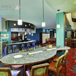 Mesh Lounge
