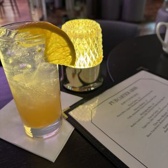 Pub Cartier Arms - Beer, Wine & Spirits Near Me - Montreal, Quebec