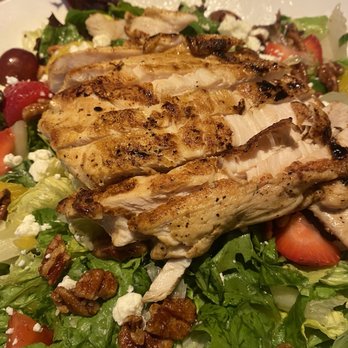 LongHorn Steakhouse - Grilled Chicken & Strawberry Salad - Steakhouses Near Me - Enfield, Connecticut LongHorn Steakhouse - Grilled Chicken & Strawberry Salad - Steakhouses Near Me - Enfield, Connecticut