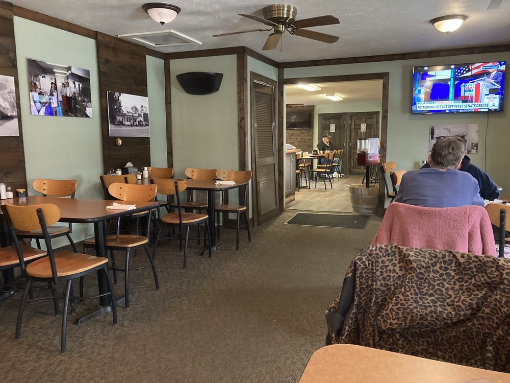 ETNA GREEN CAFE Updated September 2024 13 Reviews 112 W State St