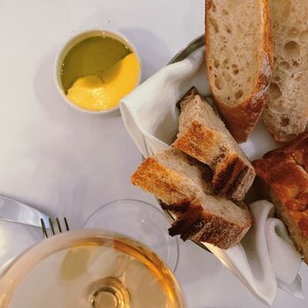 Raf's - Bread basket - Bakeries Near Me - New York, New York