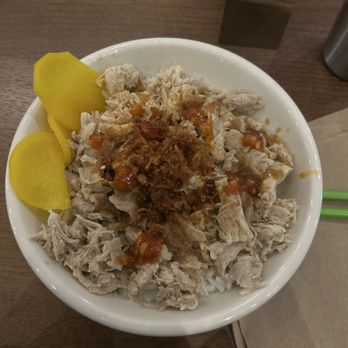 Liu’s Cafe - Chiayi Chicken Rice. 10/10 Taiwanese style - Cafes Near Me - Los Angeles, California