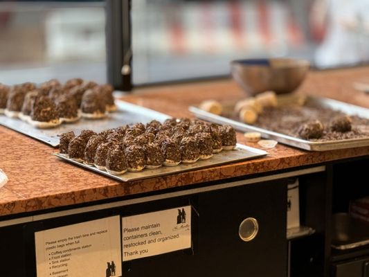 Aux Merveilleux de Fred by null