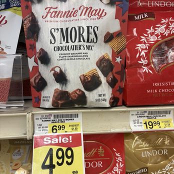 Jewel-Osco - Fannie May s'mores $4.99 - Grocery Near Me - Oak Park, Illinois