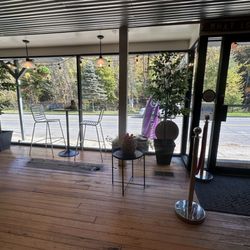 Chaos Coffee - Seating