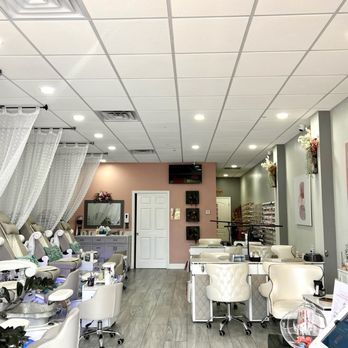 LaVang Nail Spa - Nail Salons Near Me - Largo, Florida LaVang Nail Spa - Nail Salons Near Me - Largo, Florida