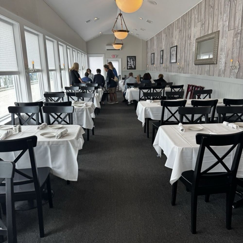 Howard's Seafood Restaurant - Seafood Near Me - Beach Haven Gardens, New Jersey Howard's Seafood Restaurant - Seafood Near Me - Beach Haven Gardens, New Jersey