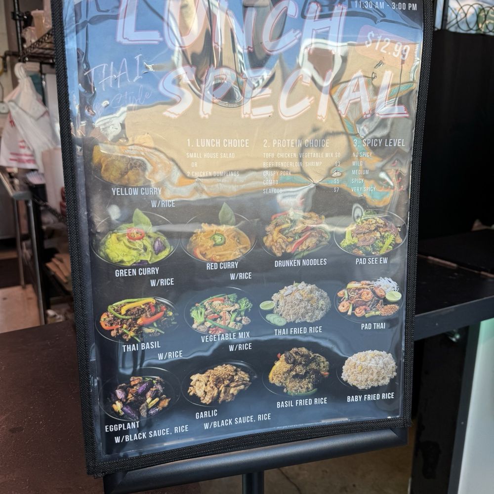 Aroi Thai - Thai Near Me - Panorama City, California Aroi Thai - Thai Near Me - Panorama City, California
