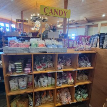 PistachioLand - Attraction Farms Near Me - Alamogordo, New Mexico