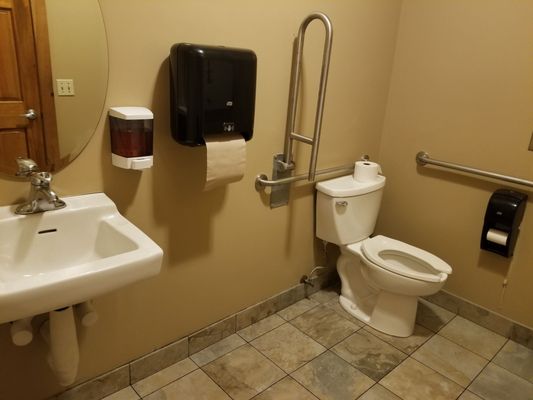 Bidwell Tavern by null