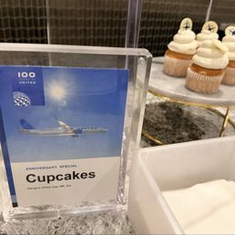 100 year anniversary cupcake 100 year anniversary cupcake