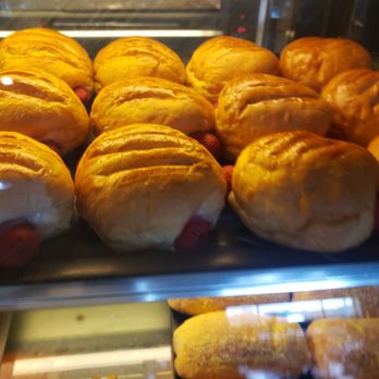 Treats Bread To Go - hotdogs in buns - Coffee & Tea Near Me - Peridot, Arizona