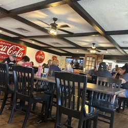 Stogey's Coney Island - Passing through Joplin on our way back to Texas and stopped to try out. Small parking lot and crowded lunch time.
