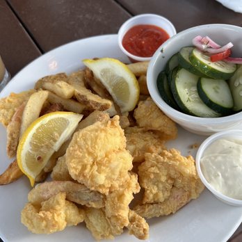 O. C. White's Restaurant - Golden Fried Shrimp - Seafood Near Me - St Augustine, Florida