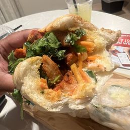 Roast pork bahn mi Roast pork bahn mi