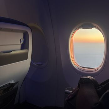 Alaska Airlines - Hazy sunset 6:47 pm San Diego time. - Airlines Near Me - Lihue, Hawaii