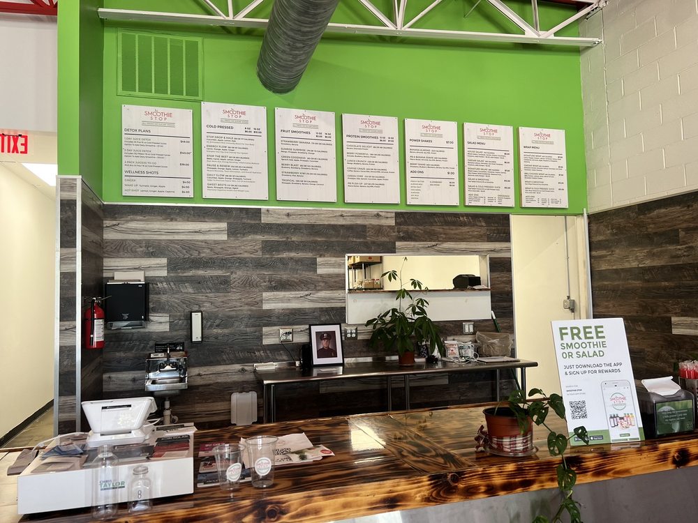 Smoothie Stop, Virginia Beach Roadtrippers