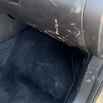 Avis - Car received with dirt, dust, dried mud everywhere. - Car Rental Near Me - Dallas, Texas