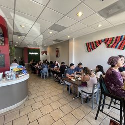 Montecito Kitchen - On a Saturday at 11:30am! Looks like the word is finally out.