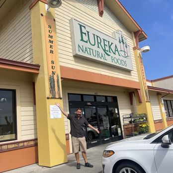 Eureka Natural Foods - Outside - Grocery Near Me - Eureka, California