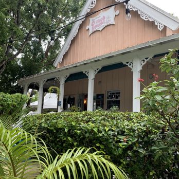 Key Largo Conch House - Outside of the restaurant - Seafood Near Me - Key Largo, Florida
