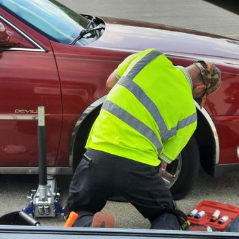All Wheels Roadside Services - roadside assistance - Towing Near Me
