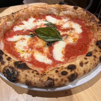 Aromi - MARGHERITA - Italian Near Me - Brooklyn, New York