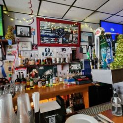 Nick's Bar and Grille - Bar