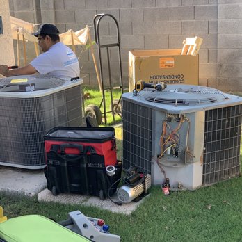 Summit Breeze Heating & Cooling - Heating & Air Conditioning/HVAC Near Me - Tempe, Arizona Summit Breeze Heating & Cooling - Heating & Air Conditioning/HVAC Near Me - Tempe, Arizona