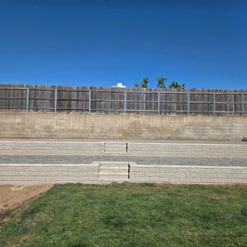 Scenic Route Landscaping - After: two retaining walls with terraces - Landscaping Near Me - Santa Maria, California Scenic Route Landscaping - After: two retaining walls with terraces - Landscaping Near Me - Santa Maria, California