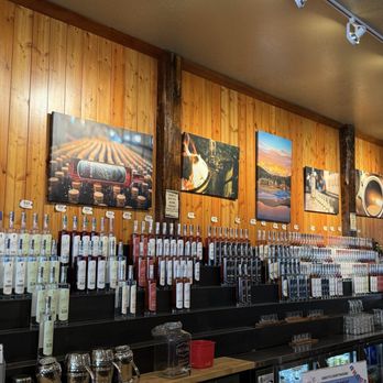 Whistling Andy - Bar - Distilleries Near Me - Bigfork, Montana