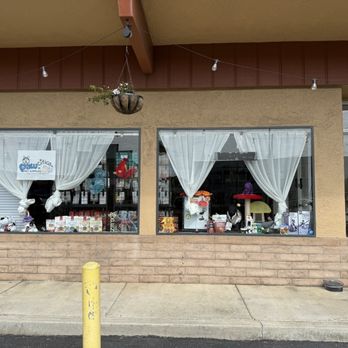 Pawcifica Pet Supplies - Outside - Pet Stores Near Me - Pacifica, California Pawcifica Pet Supplies - Outside - Pet Stores Near Me - Pacifica, California