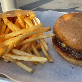 Crave Cafe - Cheeseburger and standard fries - New American Near Me - Shorewood, Wisconsin Crave Cafe - Cheeseburger and standard fries - New American Near Me - Shorewood, Wisconsin