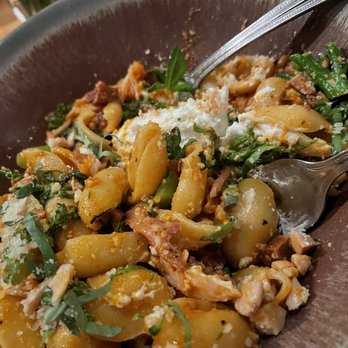Prima Pasta Salads Panini - Orecchiette with chicken and charizo - Italian Near Me - Minneapolis, Minnesota Prima Pasta Salads Panini - Orecchiette with chicken and charizo - Italian Near Me - Minneapolis, Minnesota