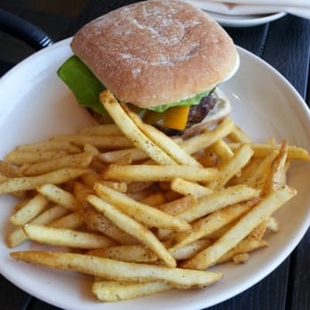 TAVERNA - Angus burger - Italian Near Me - Jacksonville, Florida