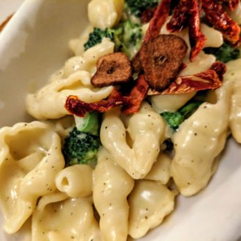 Small Batch - Alfredo - Vegetarian Near Me - St Louis, Missouri