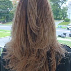 Salon 121