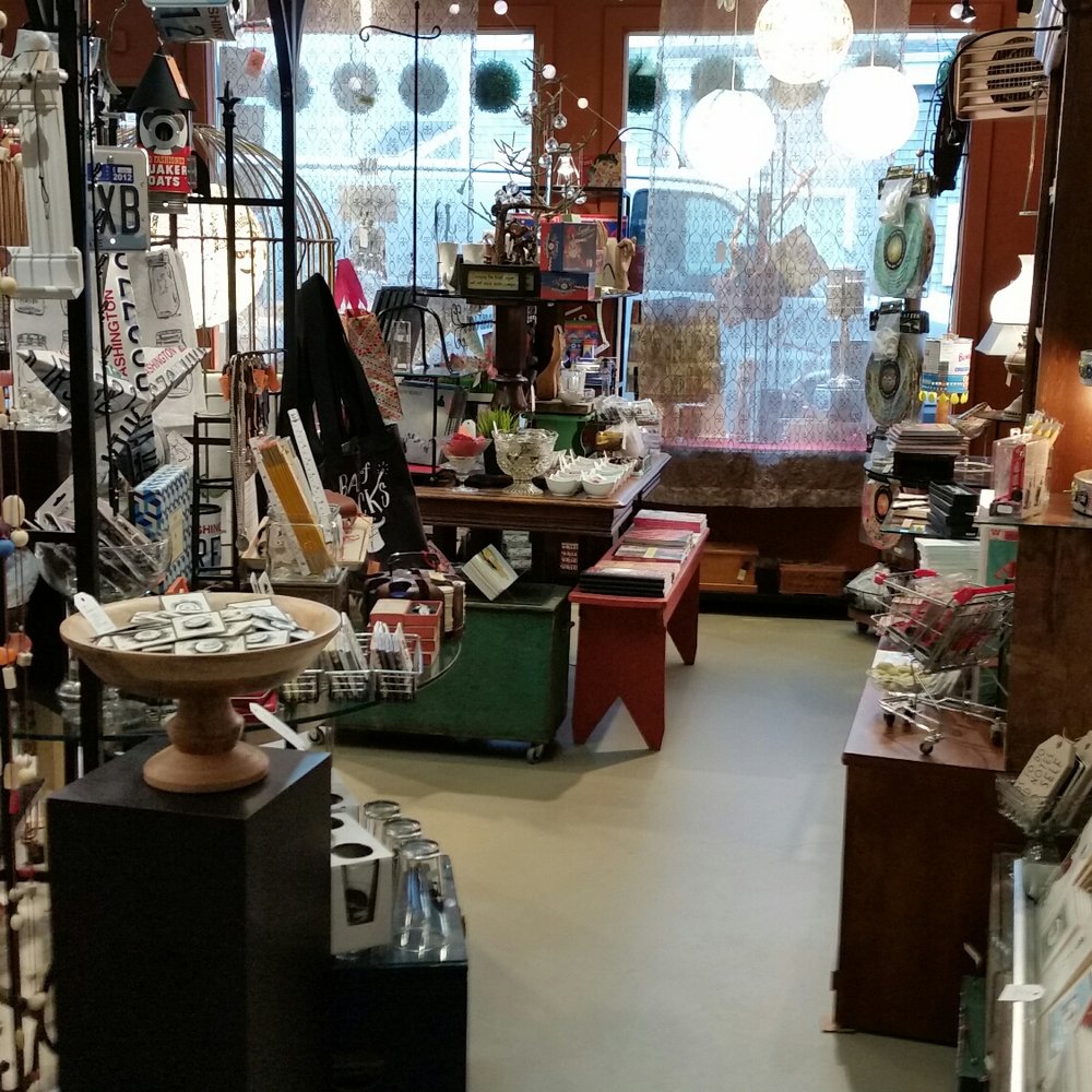 NIVA green - Used, Vintage & Consignment Near Me - Long Beach, Washington NIVA green - Used, Vintage & Consignment Near Me - Long Beach, Washington
